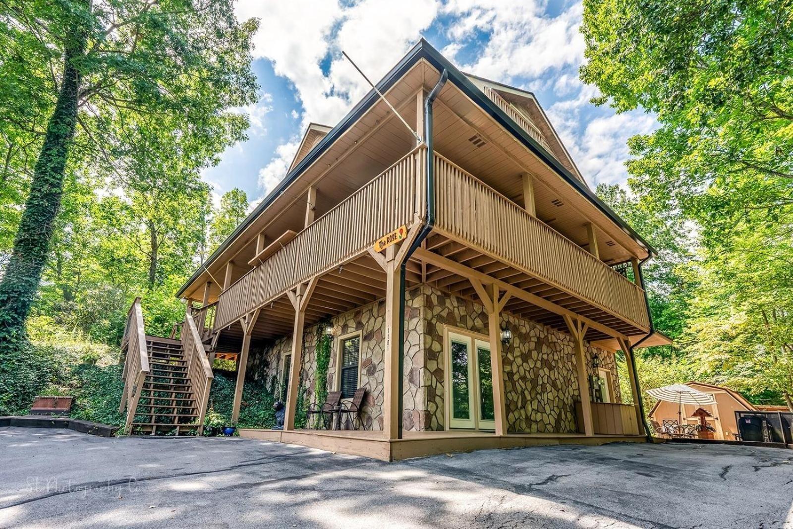 The Rose Cabin Gatlinburg Exterior photo