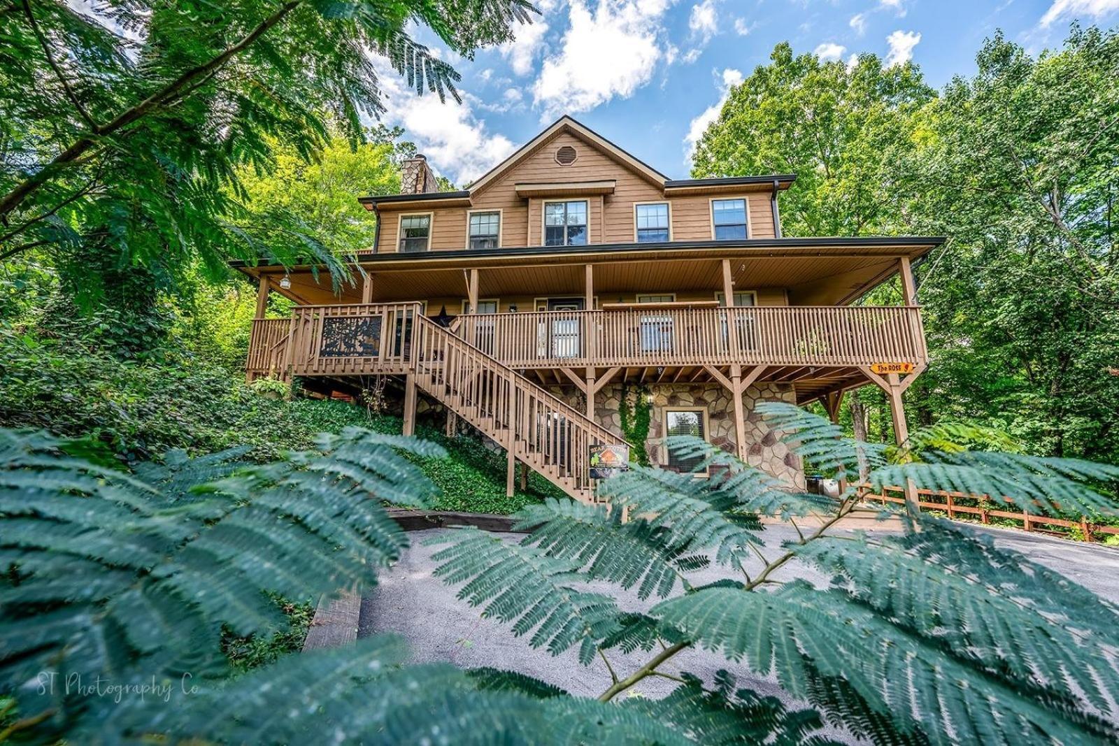 The Rose Cabin Gatlinburg Exterior photo